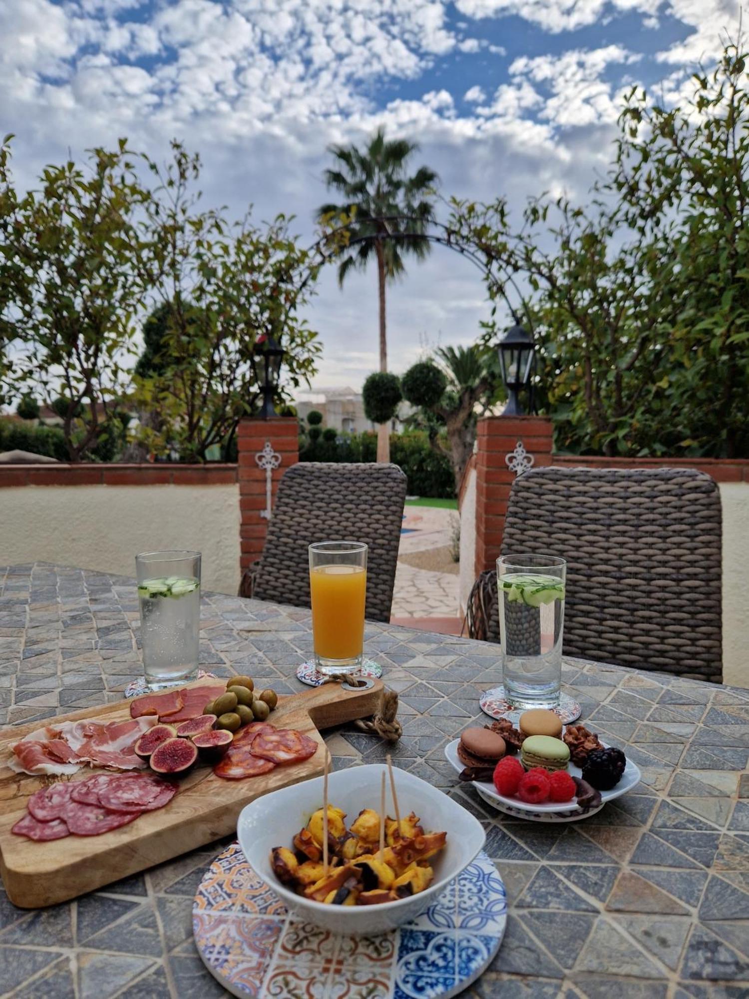 New Holiday House "Casa Mialina" With Private Pool, 300M To Beach Cambrils Exterior foto